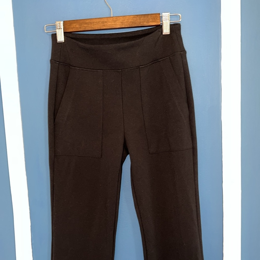 CAbi Cheeky Black Pants Cropped Ponte Knit #6488 - Size XS - Picture 3 of 6
